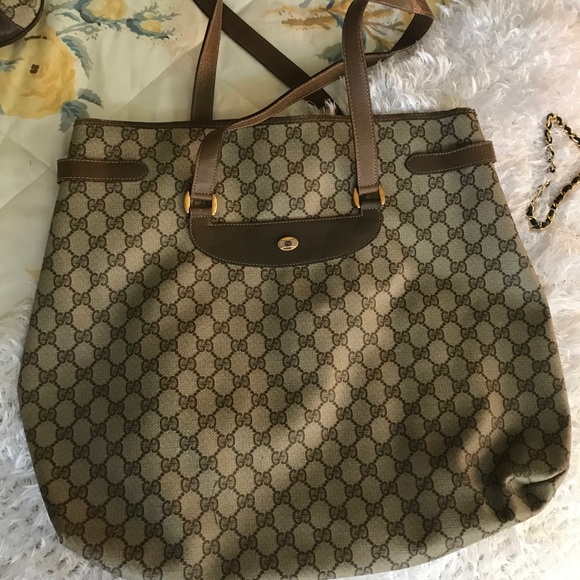 Extra large authentic vintage Gucci shoulder bag - Picture 1 of 7